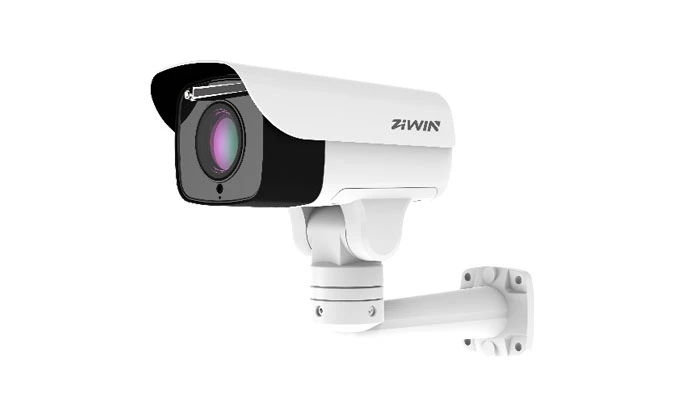 Ligte pan-trekkoppe op die veld van veiligheidsmoniterings